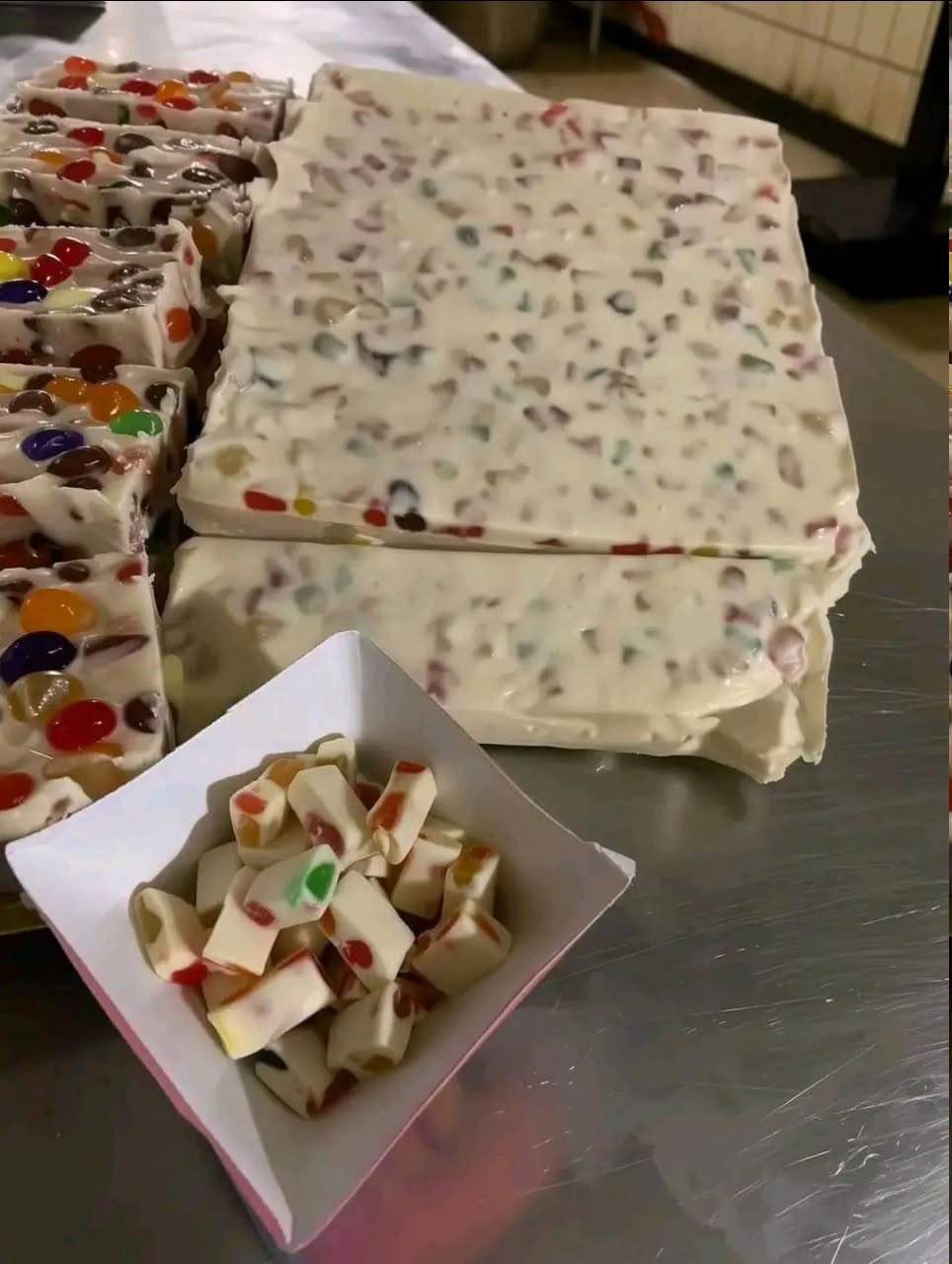 Soft and Tasty Four-Ingredient Nougat Bars